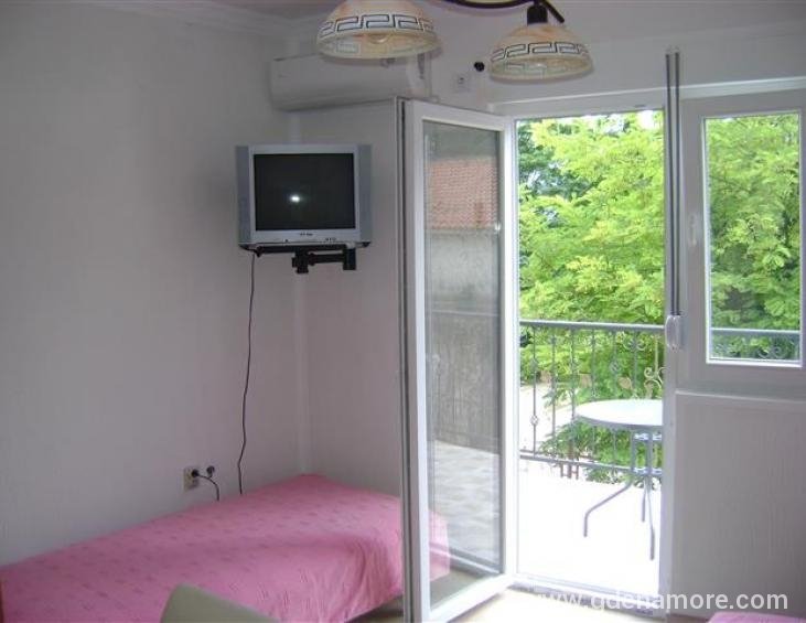 Fotelja kao dodatni ležaj-Dupleks apartmanbr.2 